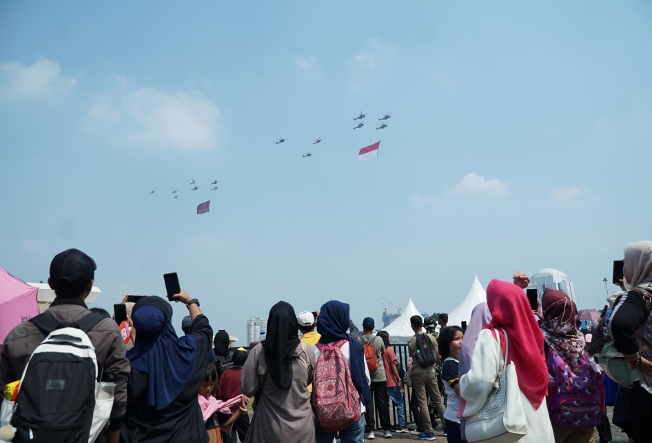 Atraksi Pesawat Tempur Meriahkan HUT ke-80 TNI