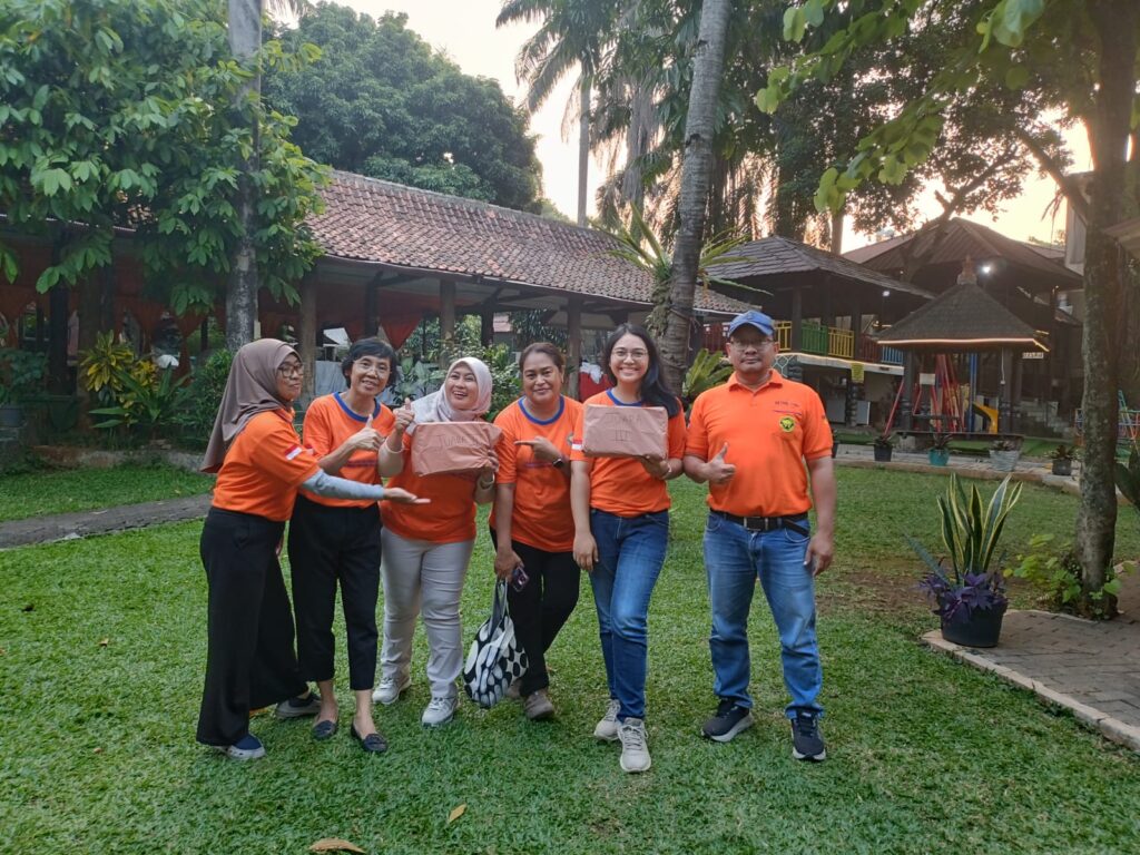 Koperasi Simpan Pinjam CUBG Kantor Pelayanan Pamulang Gelar Family Gathering D9fc648a 8030 475c A9c2 27975d03652c 1024x768